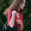 Winsome Barrel Bag [BLACK] - 이미지 4