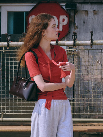 Tie half Top [BRICK RED] - 이미지 2
