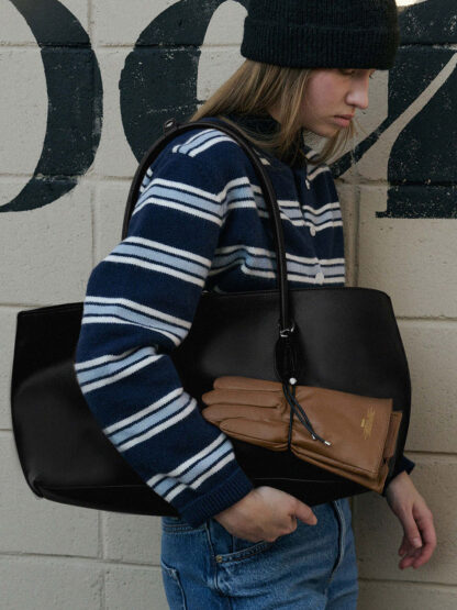 GO YO WIDE BAG [Black] - 이미지 3