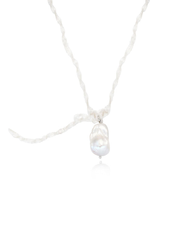 [NCT SION 着用]Ugly Baroque pearl color necklace